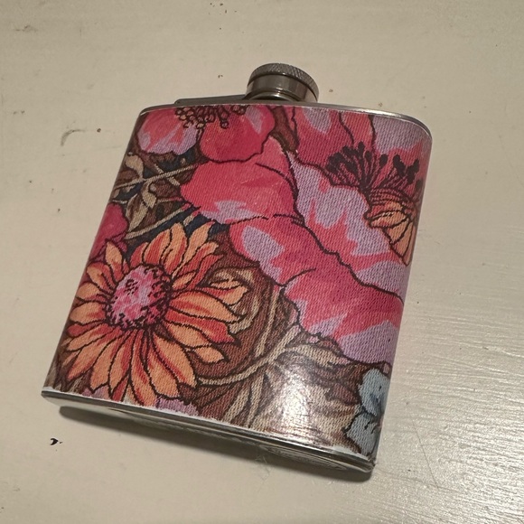 Stainless steel floral flask - Picture 2 of 9